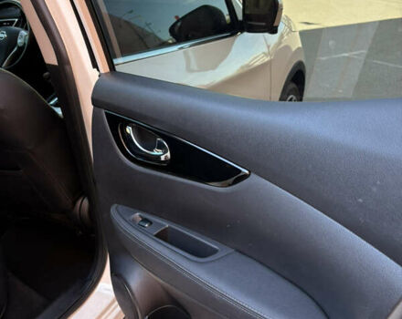 Белый Ниссан Кашкай, объемом двигателя 1.6 л и пробегом 155 тыс. км за 14999 $, фото 23 на Automoto.ua