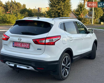 Белый Ниссан Кашкай, объемом двигателя 1.5 л и пробегом 224 тыс. км за 15000 $, фото 16 на Automoto.ua