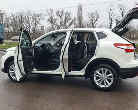 Белый Ниссан Кашкай, объемом двигателя 1.5 л и пробегом 134 тыс. км за 14900 $, фото 109 на Automoto.ua