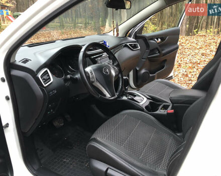 Білий Ніссан Кашкай, об'ємом двигуна 1.2 л та пробігом 138 тис. км за 12400 $, фото 55 на Automoto.ua