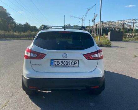 Белый Ниссан Кашкай, объемом двигателя 1.2 л и пробегом 117 тыс. км за 13500 $, фото 2 на Automoto.ua