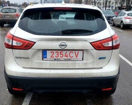 Білий Ніссан Кашкай, об'ємом двигуна 1.5 л та пробігом 195 тис. км за 12200 $, фото 2 на Automoto.ua