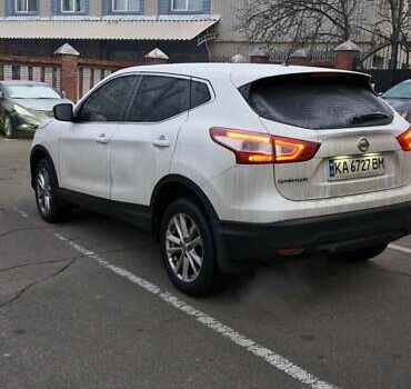 Білий Ніссан Кашкай, об'ємом двигуна 1.2 л та пробігом 145 тис. км за 14200 $, фото 4 на Automoto.ua