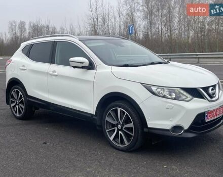 Белый Ниссан Кашкай, объемом двигателя 1.5 л и пробегом 190 тыс. км за 15999 $, фото 8 на Automoto.ua