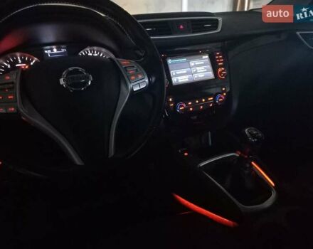 Білий Ніссан Кашкай, об'ємом двигуна 1.5 л та пробігом 229 тис. км за 15800 $, фото 26 на Automoto.ua