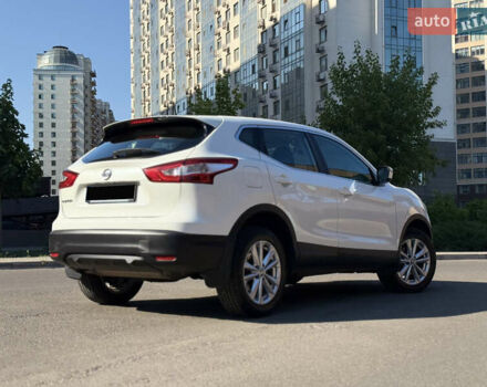 Белый Ниссан Кашкай, объемом двигателя 1.2 л и пробегом 156 тыс. км за 12999 $, фото 22 на Automoto.ua