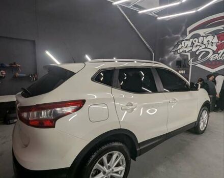 Ніссан Кашкай 2015 у Тернополі на Automoto.ua Білий Ніссан Кашкай, об'ємом двигуна 1.6 л та пробігом 73 тис. км за 16700 $, фото 3 на Automoto.ua