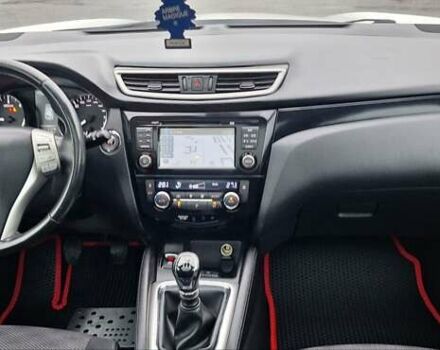 Белый Ниссан Кашкай, объемом двигателя 1.5 л и пробегом 134 тыс. км за 14900 $, фото 90 на Automoto.ua