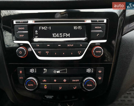 Білий Ніссан Кашкай, об'ємом двигуна 1.2 л та пробігом 138 тис. км за 12400 $, фото 65 на Automoto.ua