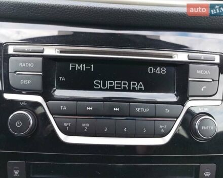 Білий Ніссан Кашкай, об'ємом двигуна 1.6 л та пробігом 143 тис. км за 16000 $, фото 17 на Automoto.ua