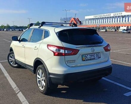 Белый Ниссан Кашкай, объемом двигателя 1.2 л и пробегом 128 тыс. км за 13800 $, фото 5 на Automoto.ua