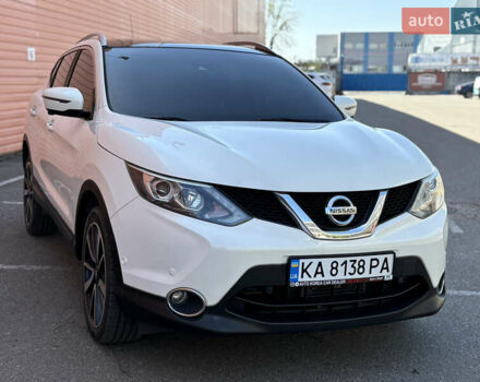 Белый Ниссан Кашкай, объемом двигателя 1.6 л и пробегом 155 тыс. км за 14999 $, фото 1 на Automoto.ua