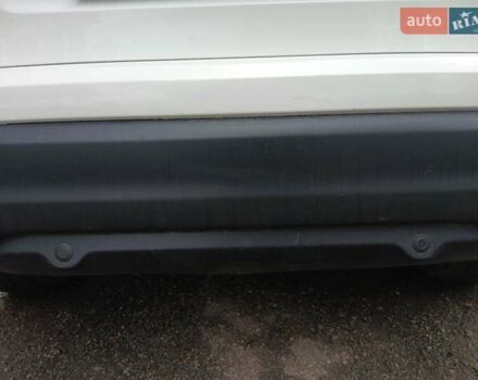 Белый Ниссан Кашкай, объемом двигателя 1.6 л и пробегом 175 тыс. км за 14800 $, фото 16 на Automoto.ua