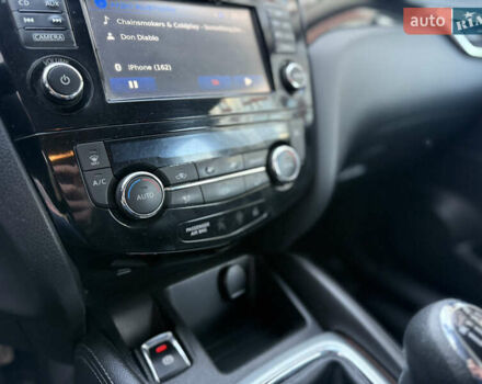 Белый Ниссан Кашкай, объемом двигателя 1.5 л и пробегом 198 тыс. км за 13899 $, фото 41 на Automoto.ua