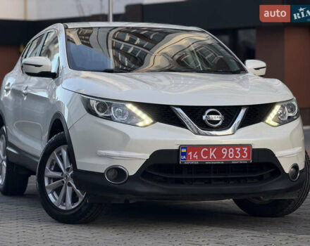 Белый Ниссан Кашкай, объемом двигателя 1.5 л и пробегом 198 тыс. км за 13899 $, фото 12 на Automoto.ua