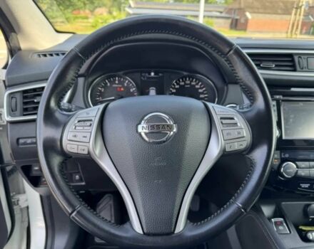 Білий Ніссан Кашкай, об'ємом двигуна 1.2 л та пробігом 77 тис. км за 8500 $, фото 8 на Automoto.ua