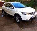 Белый Ниссан Кашкай, объемом двигателя 1.2 л и пробегом 205 тыс. км за 10900 $, фото 1 на Automoto.ua