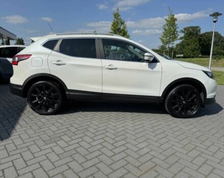 Білий Ніссан Кашкай, об'ємом двигуна 1.2 л та пробігом 77 тис. км за 8500 $, фото 2 на Automoto.ua