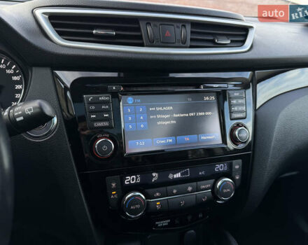 Белый Ниссан Кашкай, объемом двигателя 1.5 л и пробегом 179 тыс. км за 16900 $, фото 30 на Automoto.ua