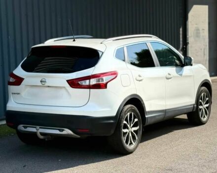 Белый Ниссан Кашкай, объемом двигателя 1.6 л и пробегом 77 тыс. км за 10200 $, фото 5 на Automoto.ua