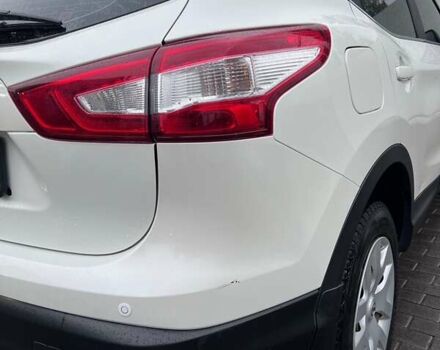 Білий Ніссан Кашкай, об'ємом двигуна 1.2 л та пробігом 116 тис. км за 14600 $, фото 1 на Automoto.ua