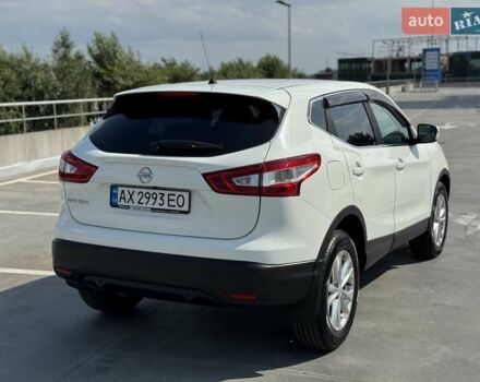 Білий Ніссан Кашкай, об'ємом двигуна 1.2 л та пробігом 128 тис. км за 12990 $, фото 14 на Automoto.ua