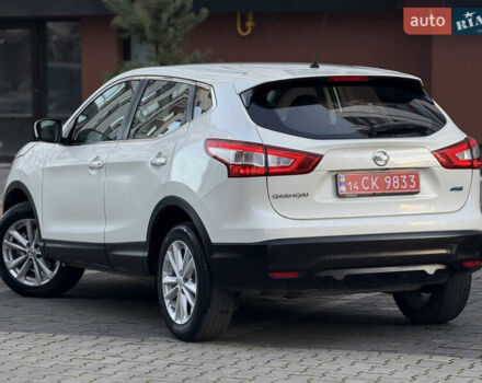 Белый Ниссан Кашкай, объемом двигателя 1.5 л и пробегом 198 тыс. км за 13899 $, фото 25 на Automoto.ua