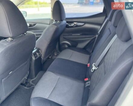 Білий Ніссан Кашкай, об'ємом двигуна 1.2 л та пробігом 127 тис. км за 13700 $, фото 29 на Automoto.ua