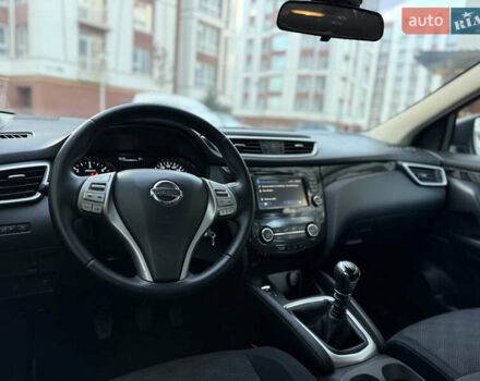 Белый Ниссан Кашкай, объемом двигателя 1.5 л и пробегом 198 тыс. км за 13899 $, фото 33 на Automoto.ua