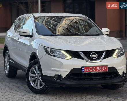 Белый Ниссан Кашкай, объемом двигателя 1.5 л и пробегом 198 тыс. км за 13899 $, фото 9 на Automoto.ua
