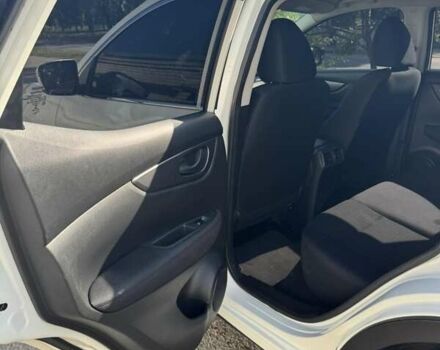 Белый Ниссан Кашкай, объемом двигателя 1.2 л и пробегом 147 тыс. км за 12500 $, фото 11 на Automoto.ua