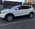 Білий Ніссан Кашкай, об'ємом двигуна 2 л та пробігом 136 тис. км за 16199 $, фото 6 на Automoto.ua