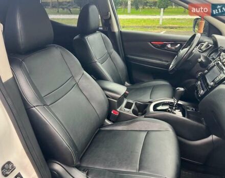 Белый Ниссан Кашкай, объемом двигателя 1.6 л и пробегом 87 тыс. км за 15500 $, фото 25 на Automoto.ua