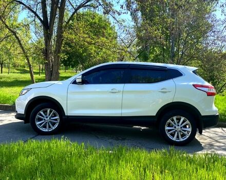 Білий Ніссан Кашкай, об'ємом двигуна 1.2 л та пробігом 89 тис. км за 13500 $, фото 5 на Automoto.ua