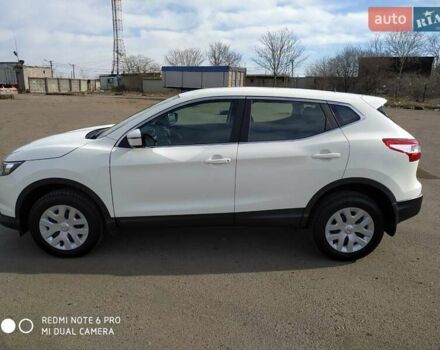 Білий Ніссан Кашкай, об'ємом двигуна 1.2 л та пробігом 69 тис. км за 15000 $, фото 1 на Automoto.ua