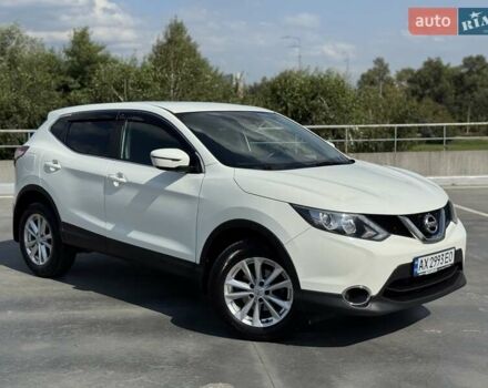 Білий Ніссан Кашкай, об'ємом двигуна 1.2 л та пробігом 128 тис. км за 12450 $, фото 4 на Automoto.ua