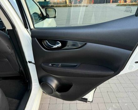 Белый Ниссан Кашкай, объемом двигателя 1.5 л и пробегом 213 тыс. км за 15900 $, фото 14 на Automoto.ua