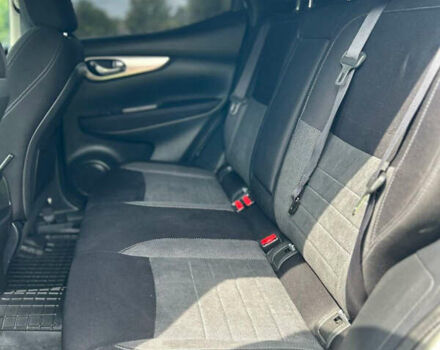 Белый Ниссан Кашкай, объемом двигателя 1.6 л и пробегом 123 тыс. км за 18200 $, фото 27 на Automoto.ua