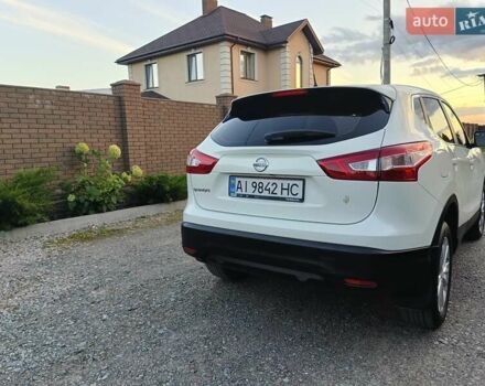 Білий Ніссан Кашкай, об'ємом двигуна 1.2 л та пробігом 82 тис. км за 13500 $, фото 11 на Automoto.ua
