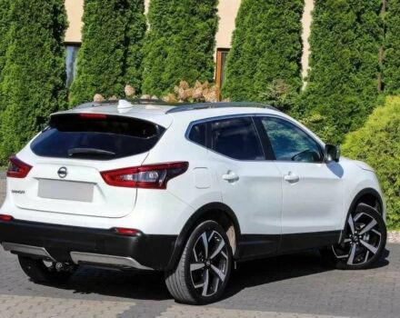 Белый Ниссан Кашкай, объемом двигателя 1.2 л и пробегом 99 тыс. км за 9200 $, фото 6 на Automoto.ua