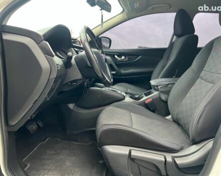 Білий Ніссан Кашкай, об'ємом двигуна 1.6 л та пробігом 216 тис. км за 16990 $, фото 18 на Automoto.ua