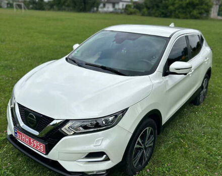 Белый Ниссан Кашкай, объемом двигателя 1.6 л и пробегом 123 тыс. км за 18200 $, фото 5 на Automoto.ua