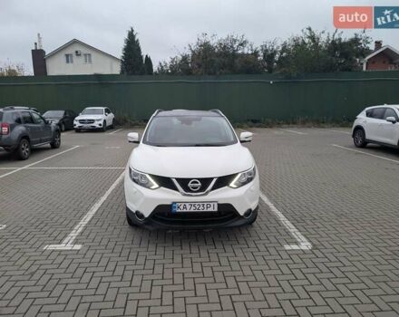 Белый Ниссан Кашкай, объемом двигателя 1.6 л и пробегом 132 тыс. км за 16500 $, фото 1 на Automoto.ua