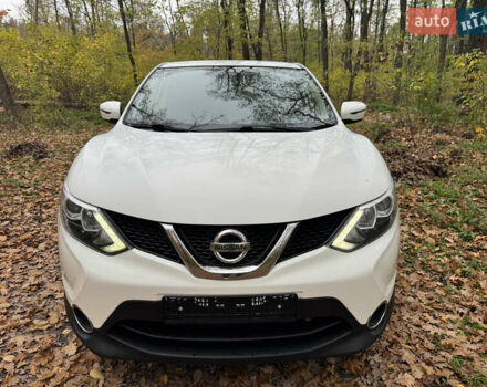 Білий Ніссан Кашкай, об'ємом двигуна 1.6 л та пробігом 137 тис. км за 14900 $, фото 11 на Automoto.ua