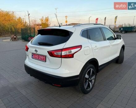 Белый Ниссан Кашкай, объемом двигателя 1.5 л и пробегом 213 тыс. км за 15900 $, фото 7 на Automoto.ua