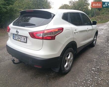 Ниссан Кашкай 2017 в Коломые на Automoto.ua Белый Ниссан Кашкай, объемом двигателя 1.2 л и пробегом 133 тыс. км за 13500 $, фото 8 на Automoto.ua