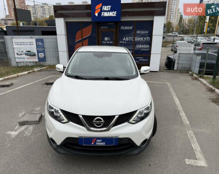 Белый Ниссан Кашкай, объемом двигателя 1.2 л и пробегом 48 тыс. км за 17700 $, фото 4 на Automoto.ua