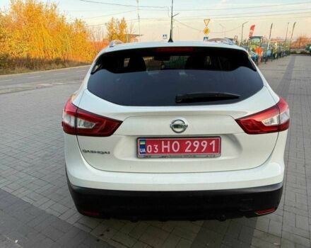 Белый Ниссан Кашкай, объемом двигателя 1.5 л и пробегом 213 тыс. км за 15900 $, фото 5 на Automoto.ua