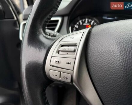 Белый Ниссан Кашкай, объемом двигателя 1.2 л и пробегом 158 тыс. км за 14990 $, фото 14 на Automoto.ua