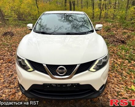 Білий Ніссан Кашкай, об'ємом двигуна 1.6 л та пробігом 137 тис. км за 15200 $, фото 2 на Automoto.ua
